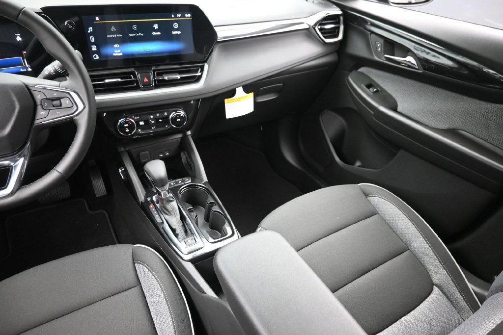 New 2026 Chevrolet TrailBlazer LT w/ Convenience Package AWD/4WD image 15