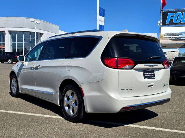 Used 2020 Chrysler Pacifica Touring-L FWD image 6