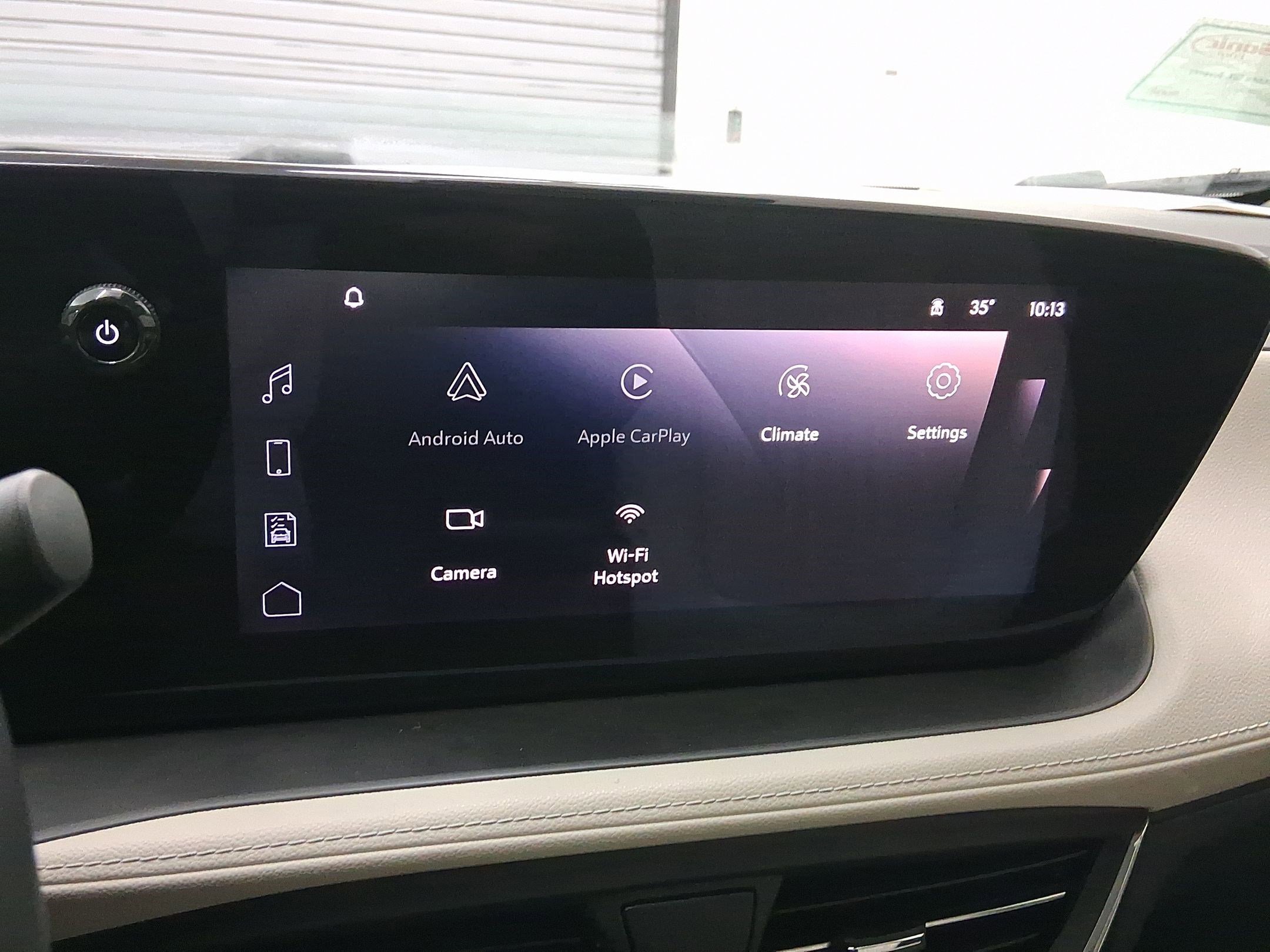 Used 2025 Buick Encore GX Avenir w/ Avenir Technology Package image 23