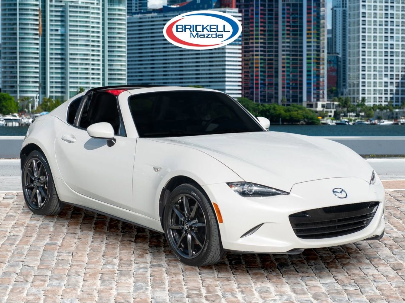 Used 2018 MAZDA MX-5 Miata RF Grand Touring image 16