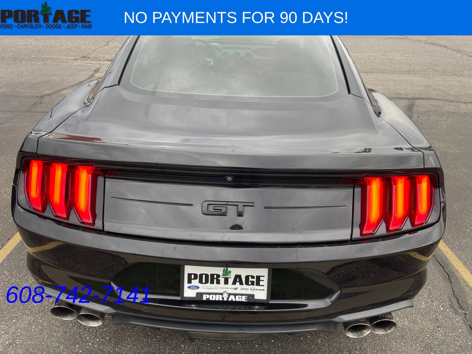 Used 2020 Ford Mustang GT Premium w/ Carbon Sport Interior Package RWD image 15