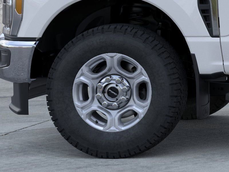New 2026 Ford F250 XLT w/ FX4 Off-Road Package image 19