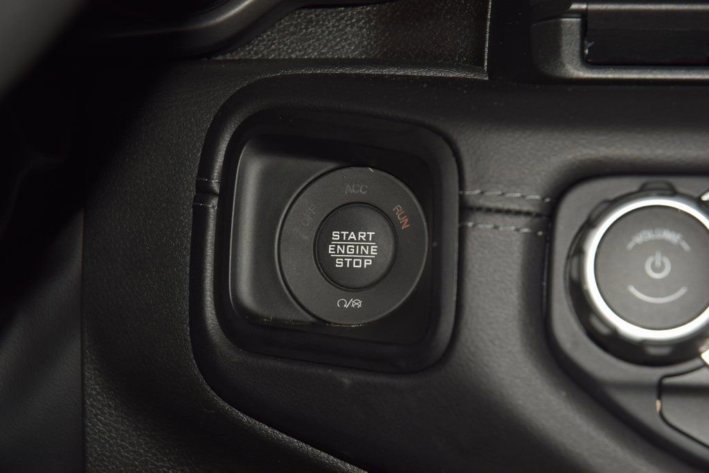 Used 2024 Jeep Wrangler Rubicon w/ Safety Group image 34