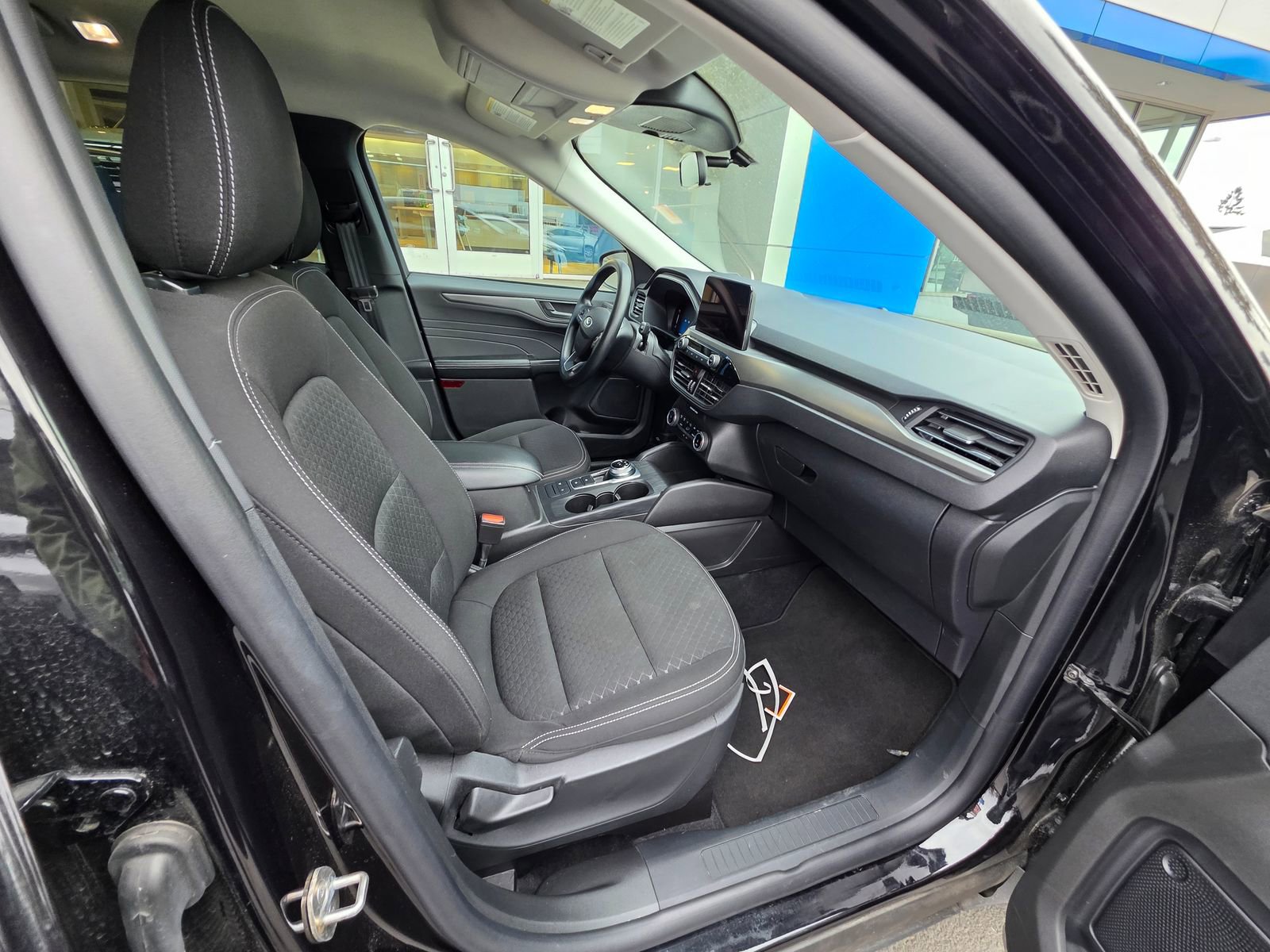 Used 2025 Ford Escape Active image 15