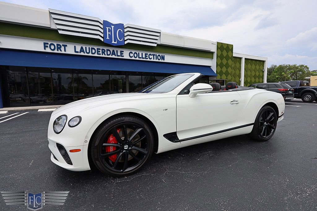 Used 2022 Bentley Continental GT V8 image 1