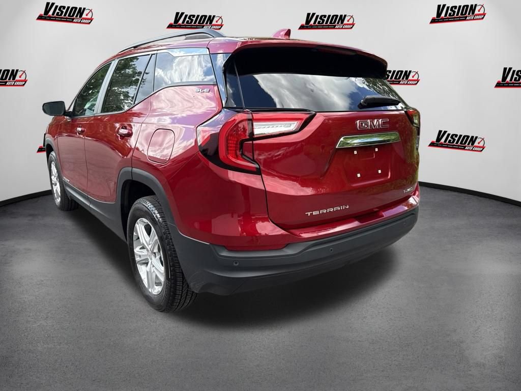 Used 2023 GMC Terrain SLE w/ Driver Convenience Package AWD/4WD image 7