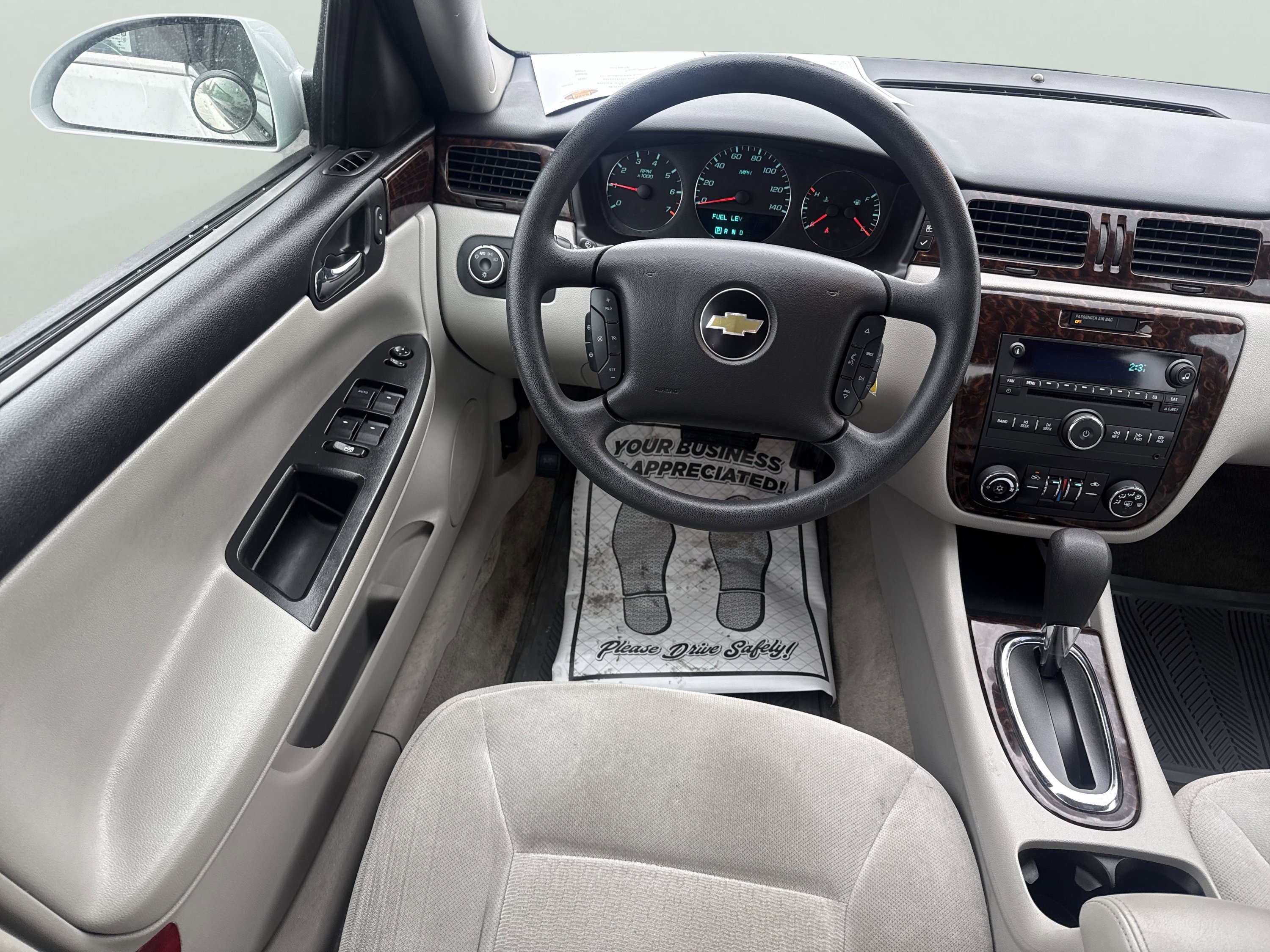 Used 2016 Chevrolet Impala LT image 13