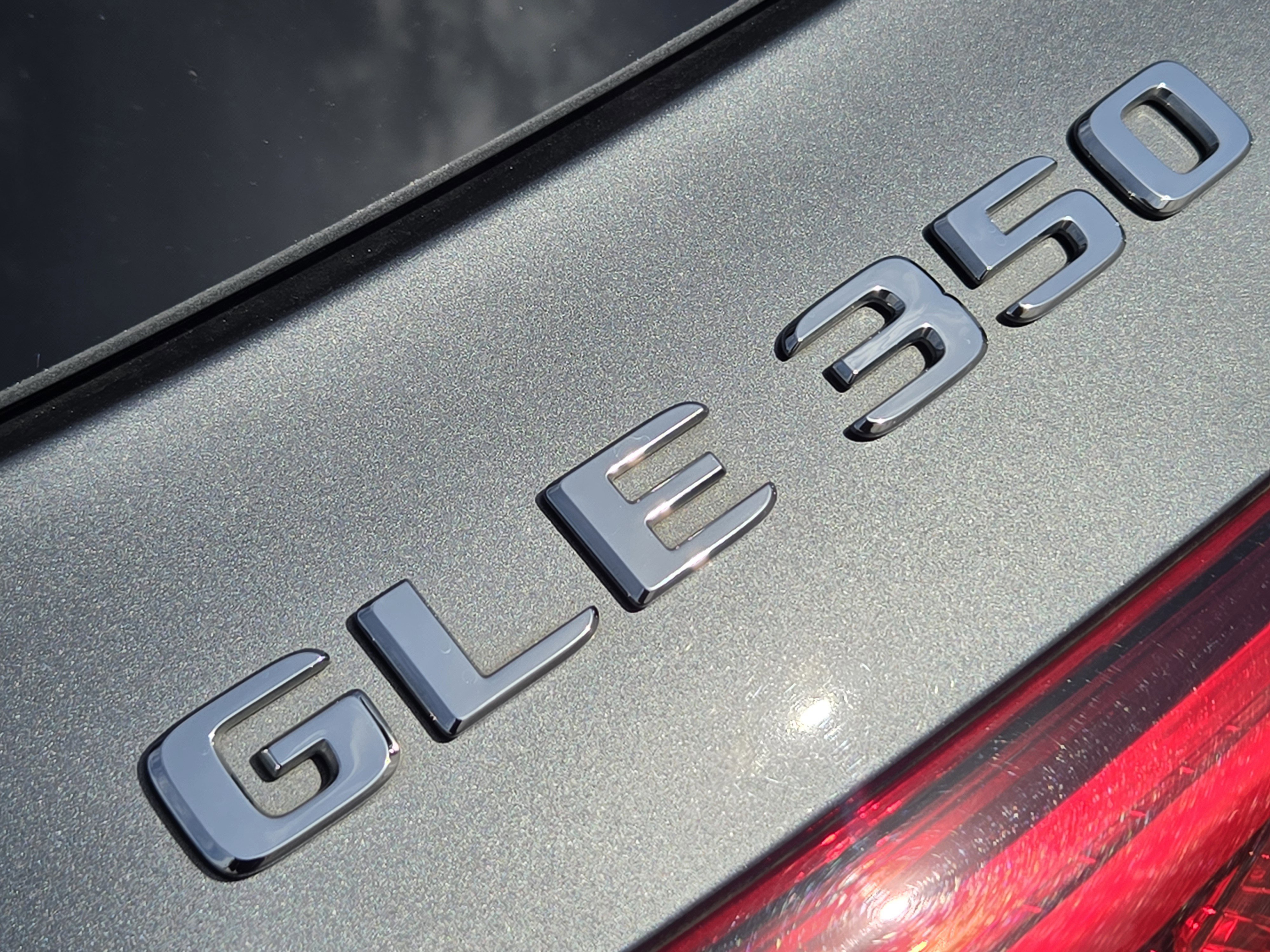 Used 2022 Mercedes-Benz GLE 350 4MATIC image 32