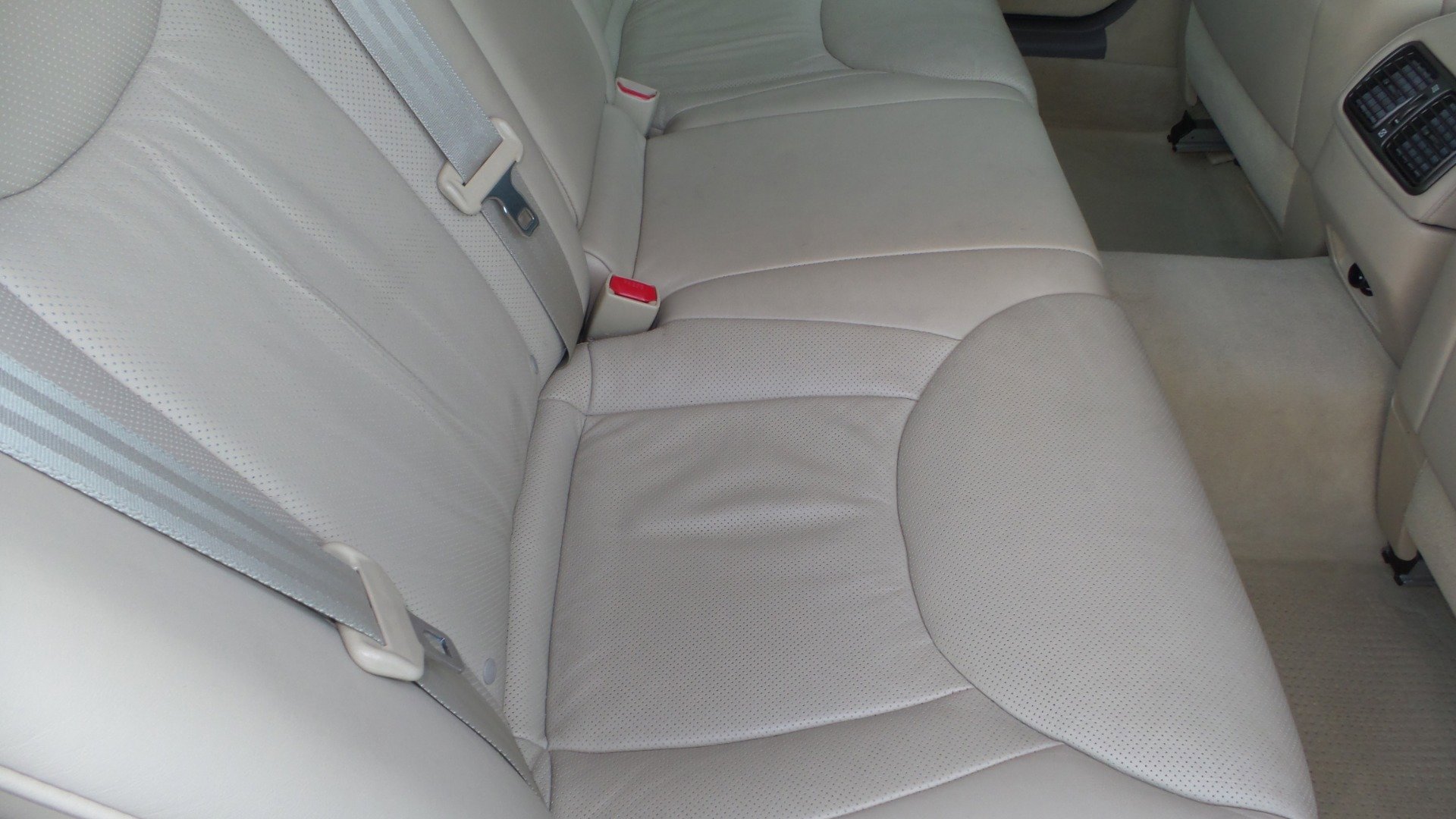 Used 2004 Lexus LS 430 image 90