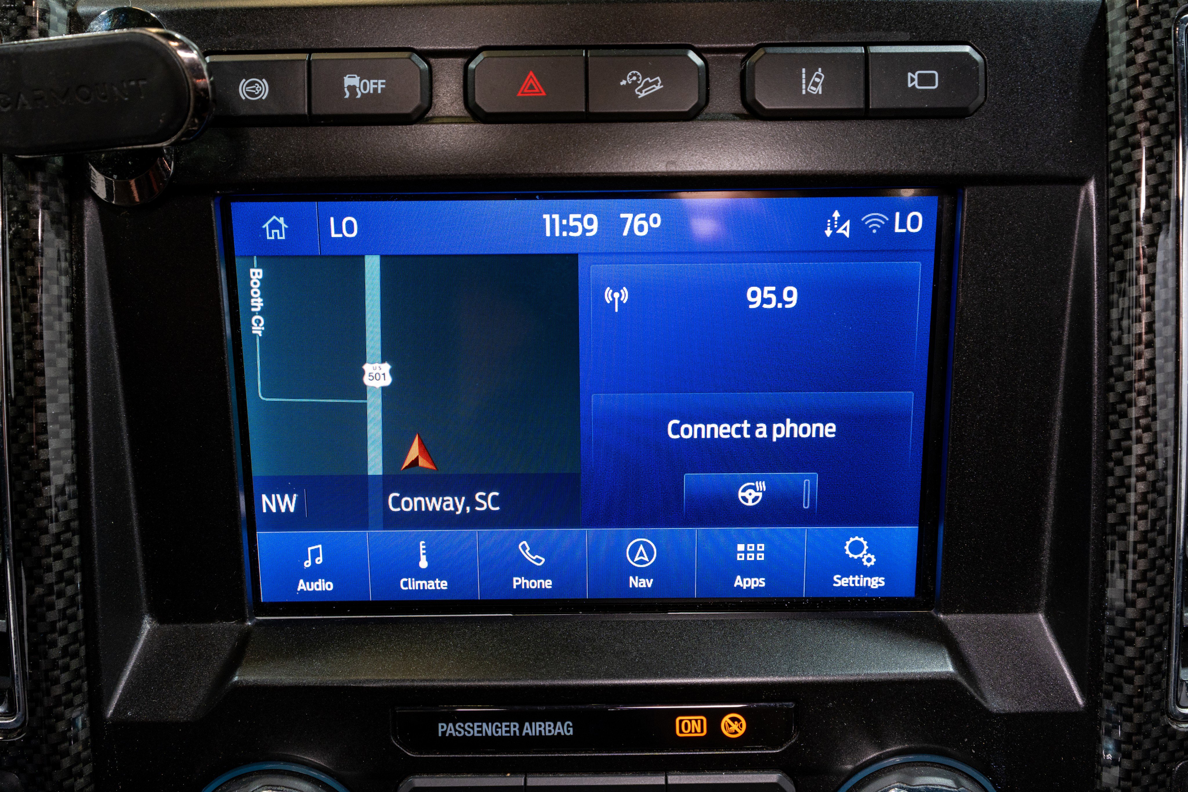 Used 2020 Ford F250 Lariat w/ Lariat Ultimate Package AWD/4WD image 21