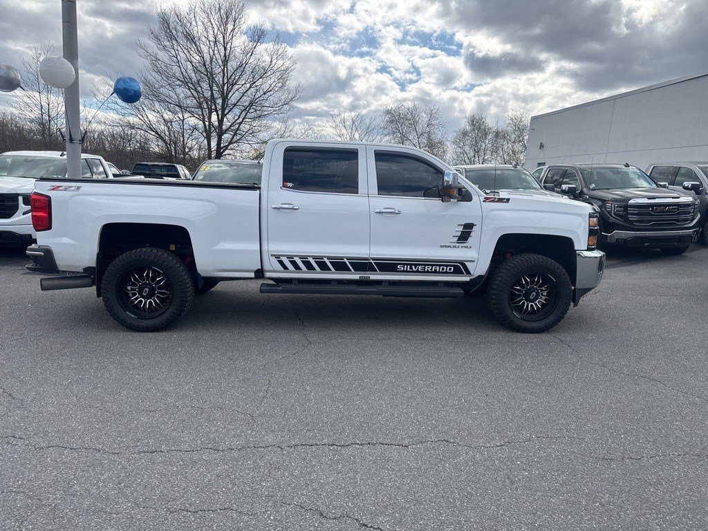 Used 2015 Chevrolet Silverado 2500 LTZ w/ Duramax Plus Package AWD/4WD image 5