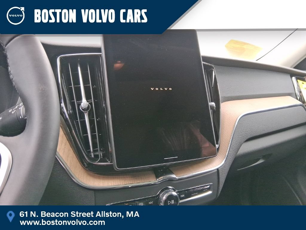 New 2026 Volvo XC60 B5 Plus w/ Protection Package Premier AWD/4WD image 12