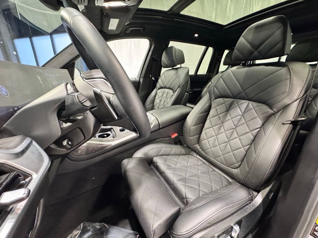 Certified 2024 BMW X7 xDrive40i w/ Executive Package image 19