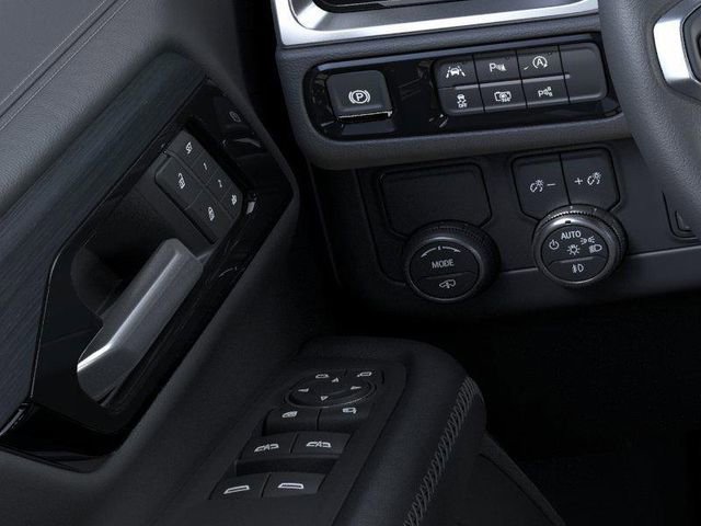 New 2026 GMC Yukon XL Denali image 22