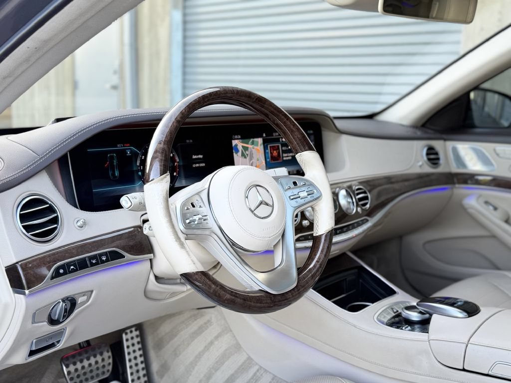Used 2019 Mercedes-Benz S 560 Sedan image 11