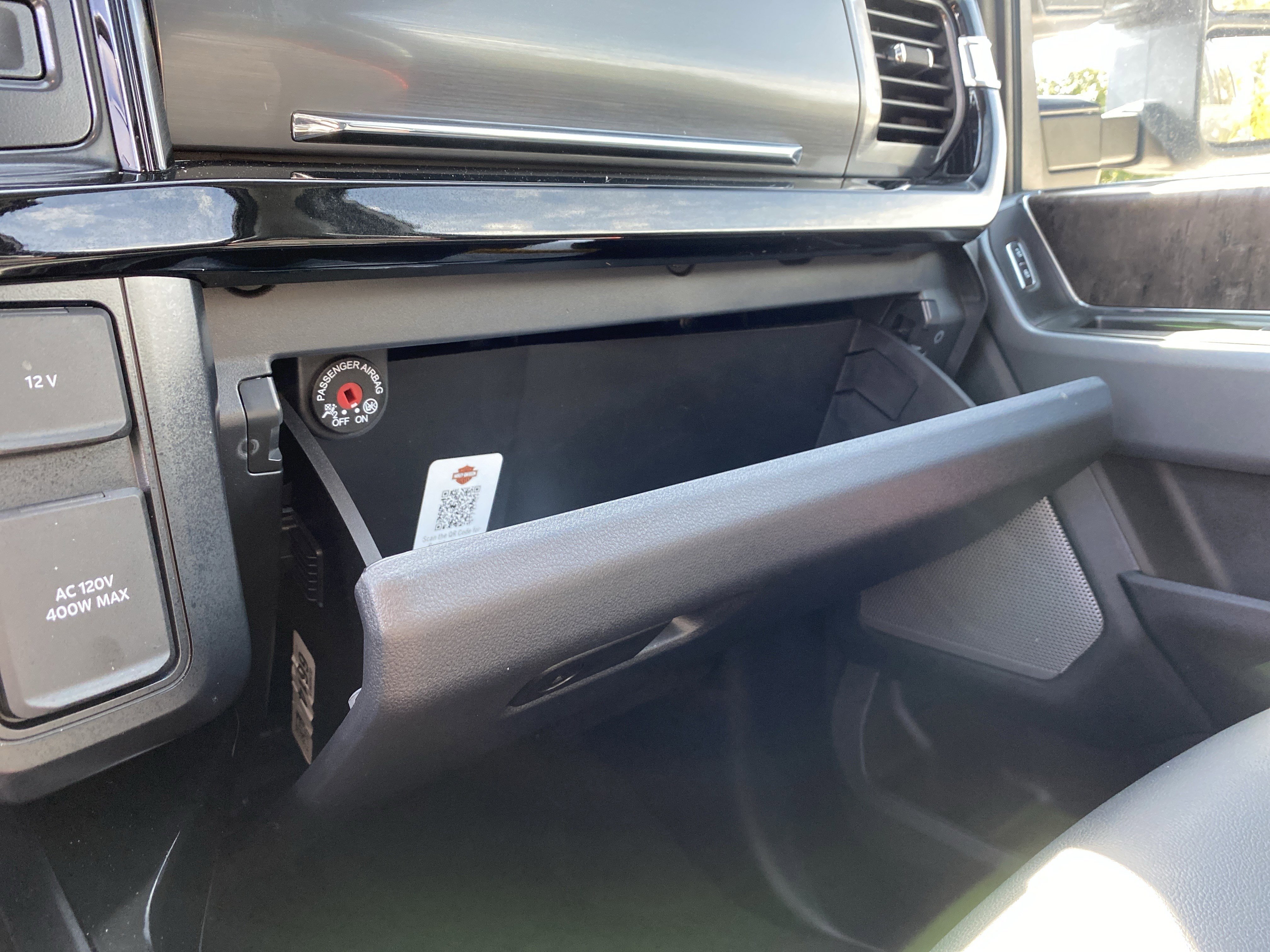 Used 2024 Ford F250 Lariat w/ Lariat Ultimate Package AWD/4WD image 76