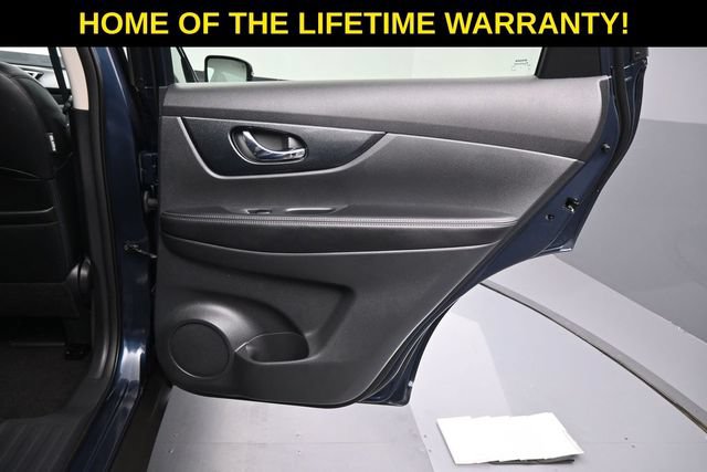 Used 2016 Nissan Rogue SL AWD/4WD image 42