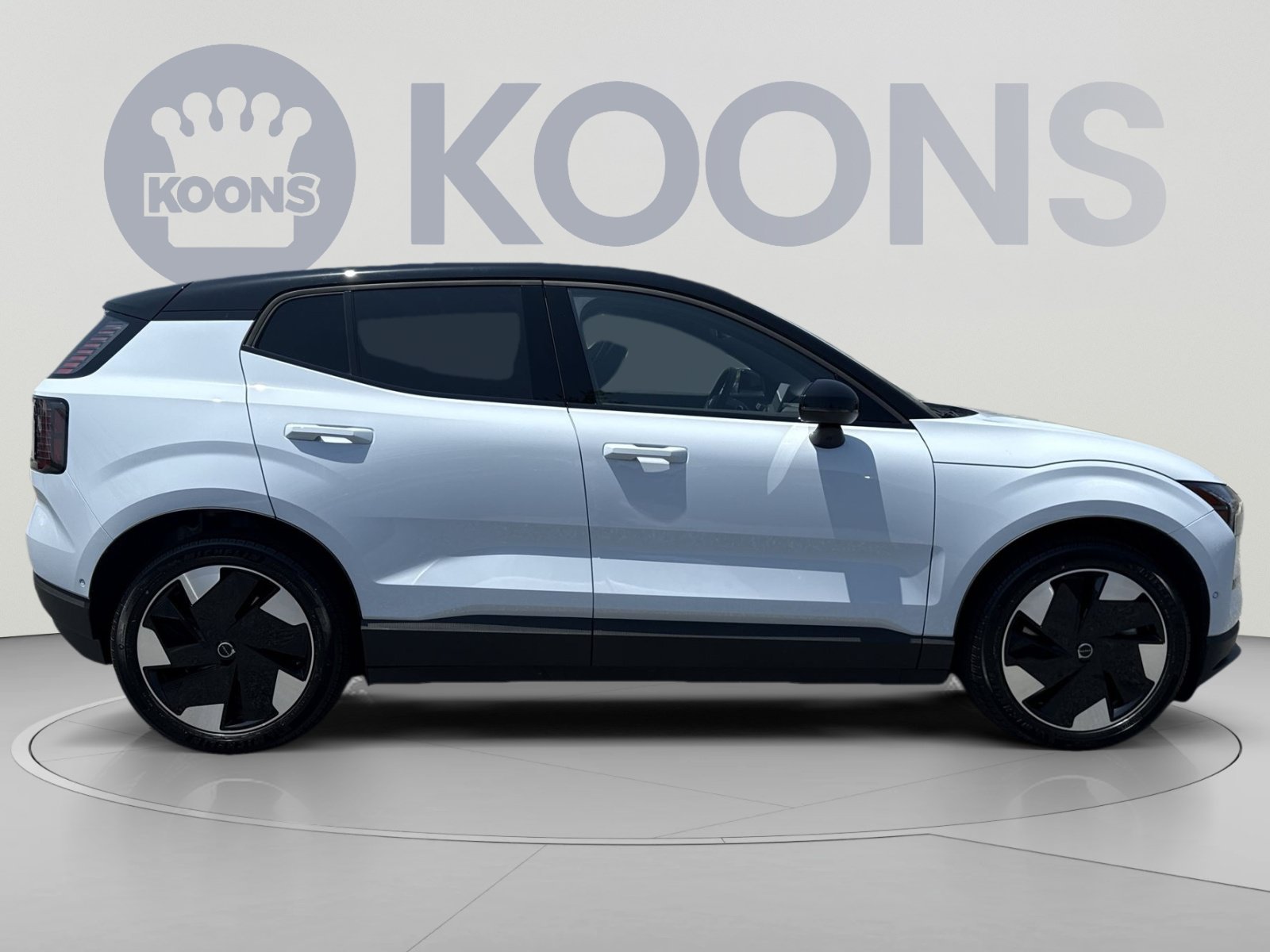 New 2025 Volvo EX30 Ultra w/ Protection Package Premier AWD/4WD image 17