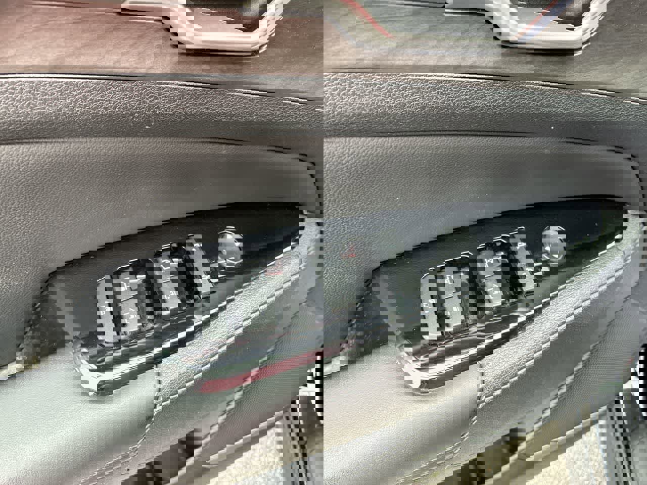 Used 2023 Kia Sportage X-Line w/ X-Line Premium Package image 24