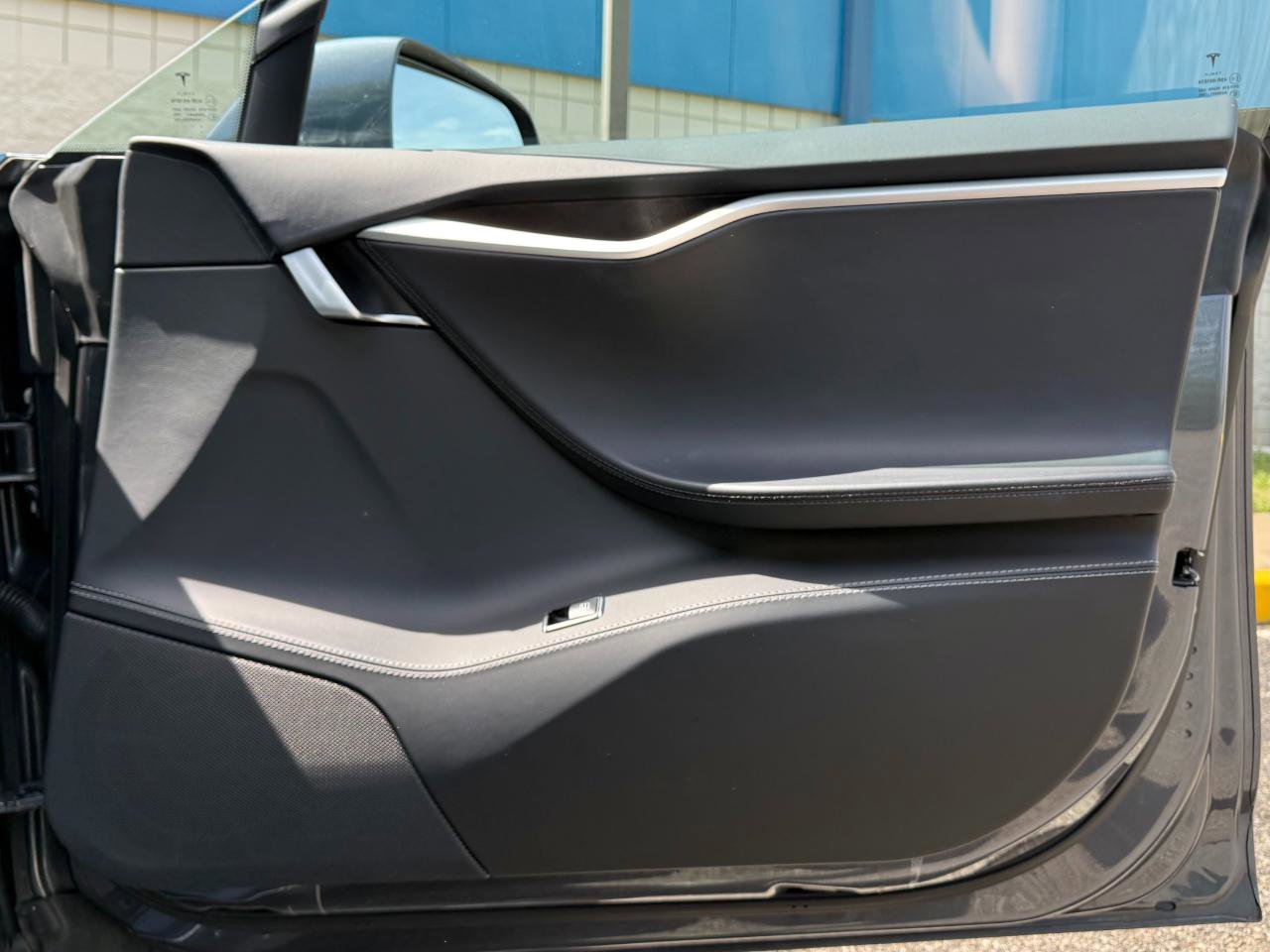 Used 2017 Tesla Model S 100D image 23