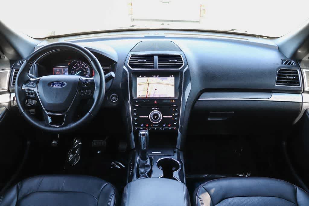 Used 2019 Ford Explorer Sport w/ Equipment Group 401A AWD/4WD image 12