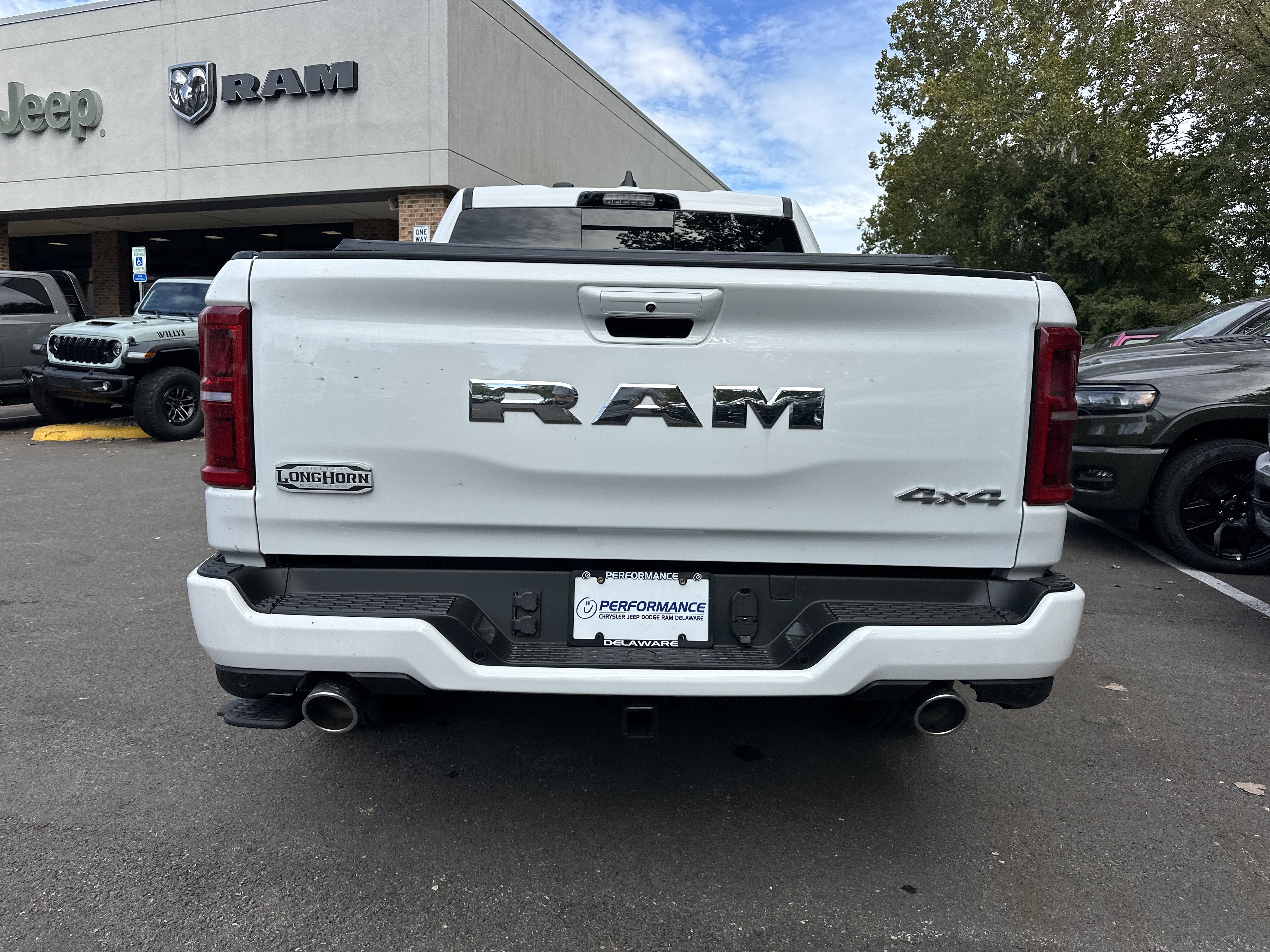 New 2027 RAM 1500 Longhorn AWD/4WD image 18