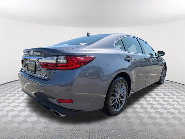 Used 2018 Lexus ES 350 w/ Premier Package image 5