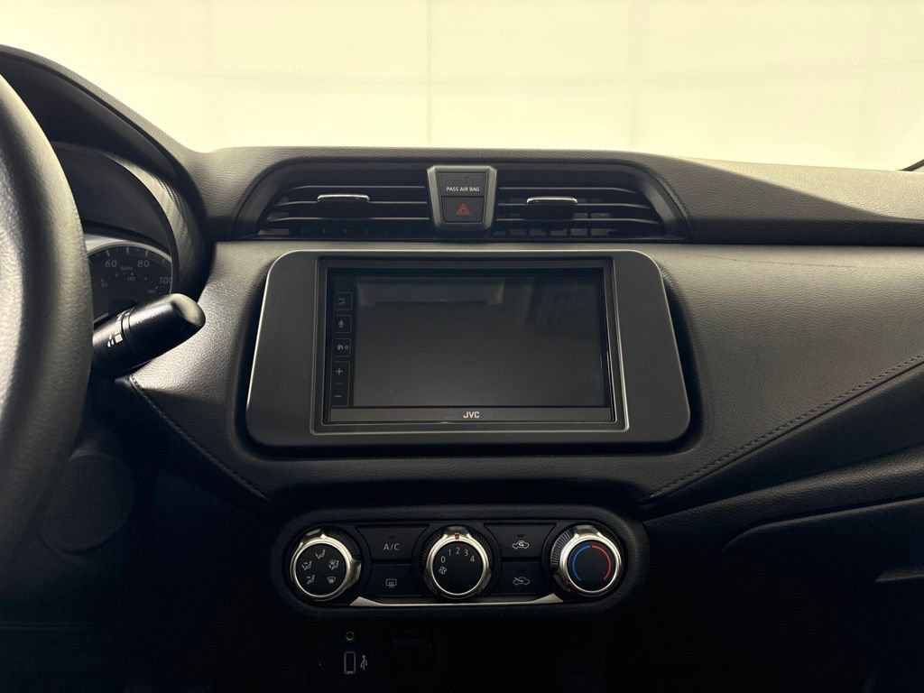 Used 2021 Nissan Versa S FWD image 22