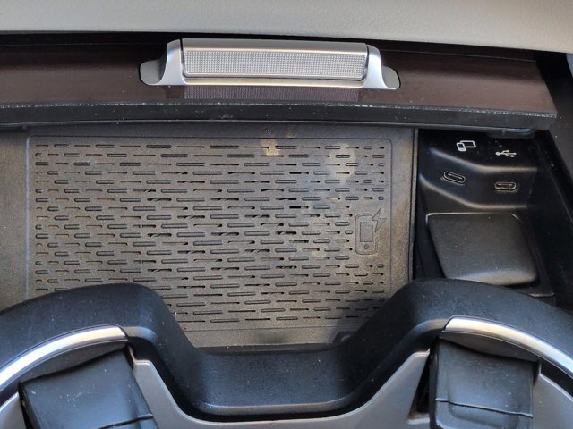 Certified 2021 Mercedes-Benz GLE 450 4MATIC image 23