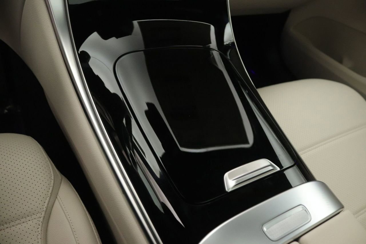 New 2026 Mercedes-Benz GLC 300 image 7