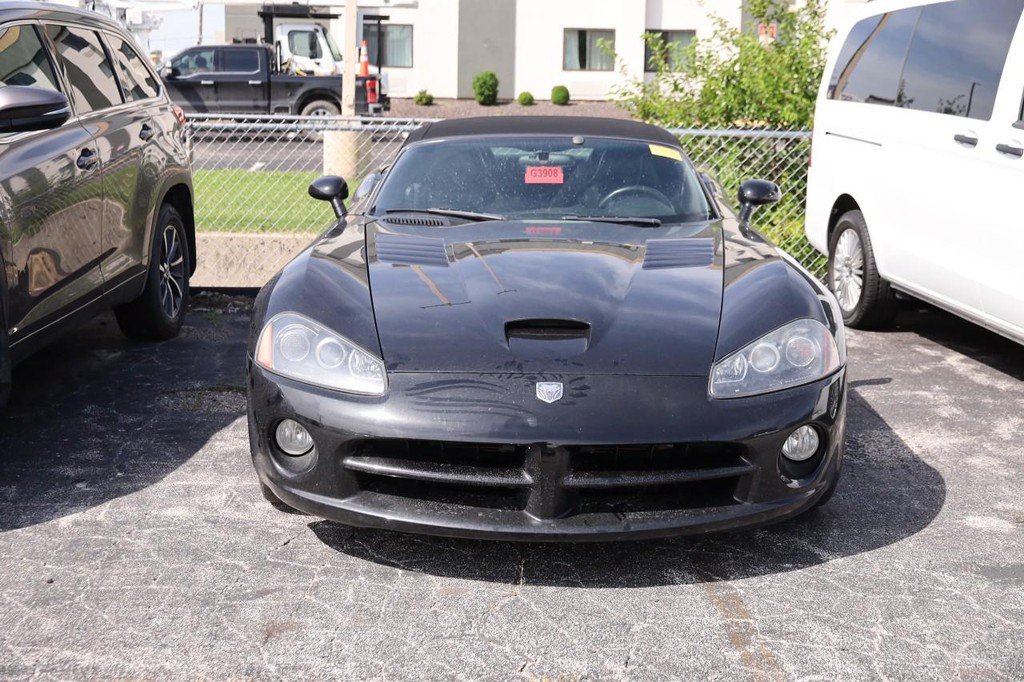 Used 2005 Dodge Viper SRT-10 RWD image 3
