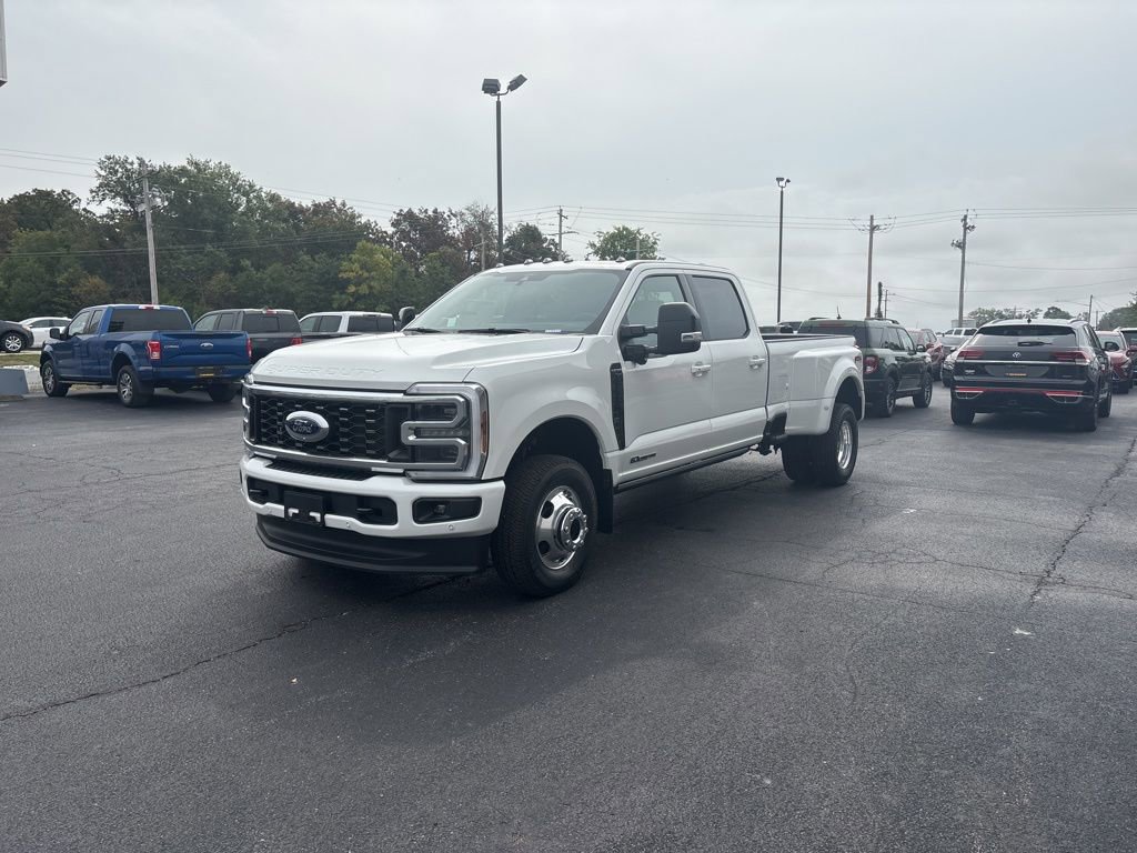 New 2026 Ford F350 Platinum image 4