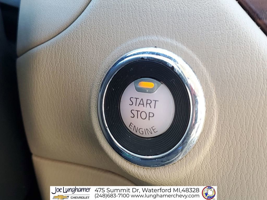 Used 2018 Nissan Pathfinder Platinum image 19