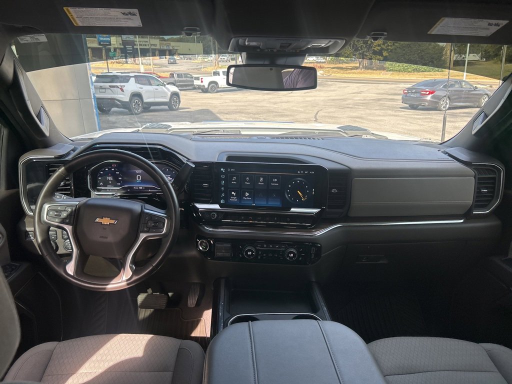 Used 2024 Chevrolet Silverado 3500 LT w/ All Star Edition image 17