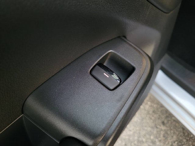 Certified 2025 Subaru Impreza 2.0i Sport AWD/4WD image 15