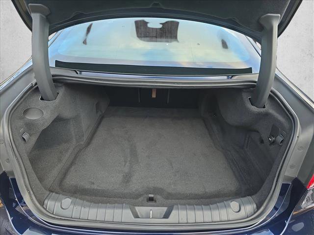 Certified 2024 Jaguar XF R-Dynamic SE image 12