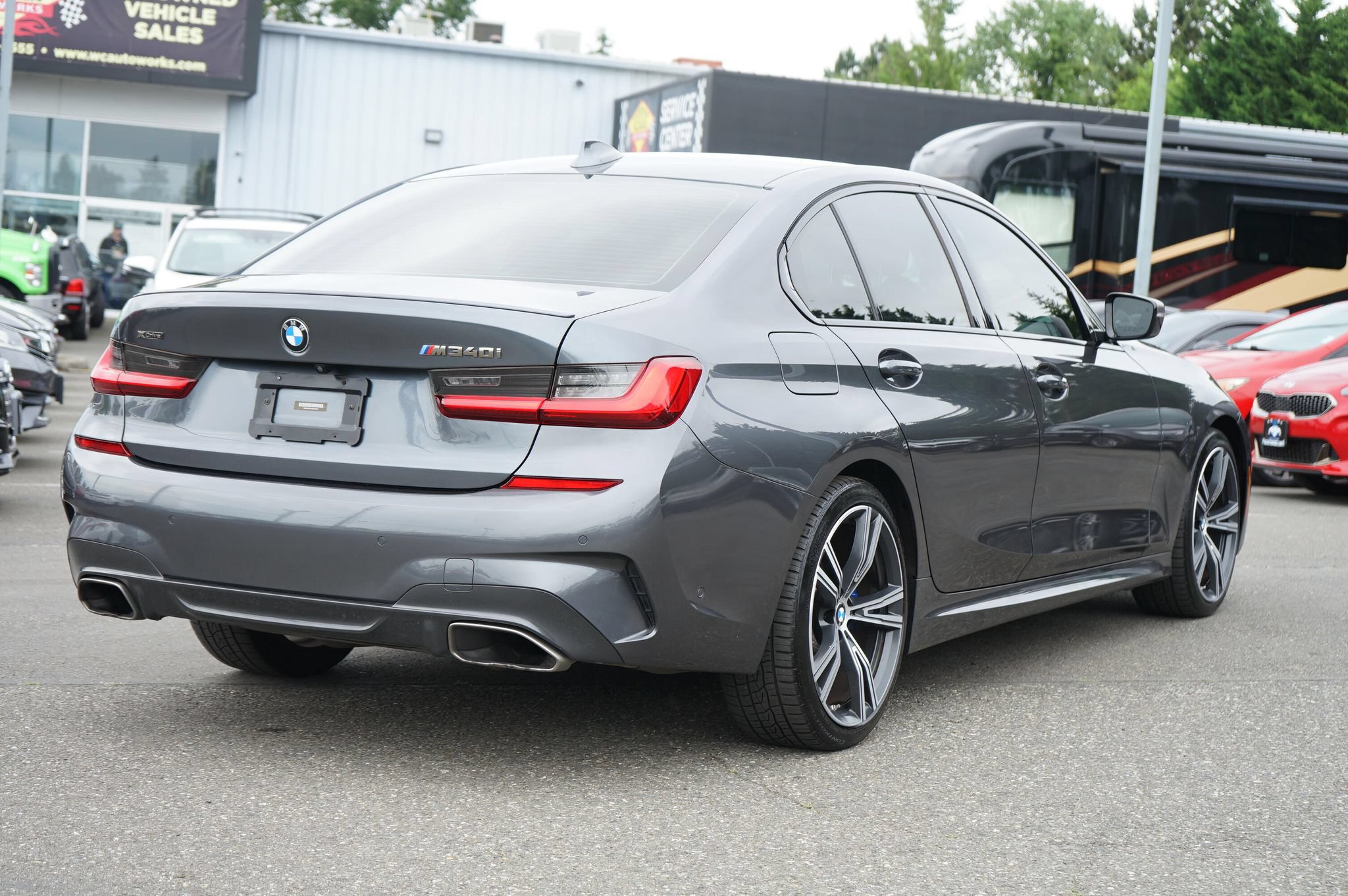 Used 2021 BMW M340i xDrive w/ Driving Assistance Package AWD/4WD image 5