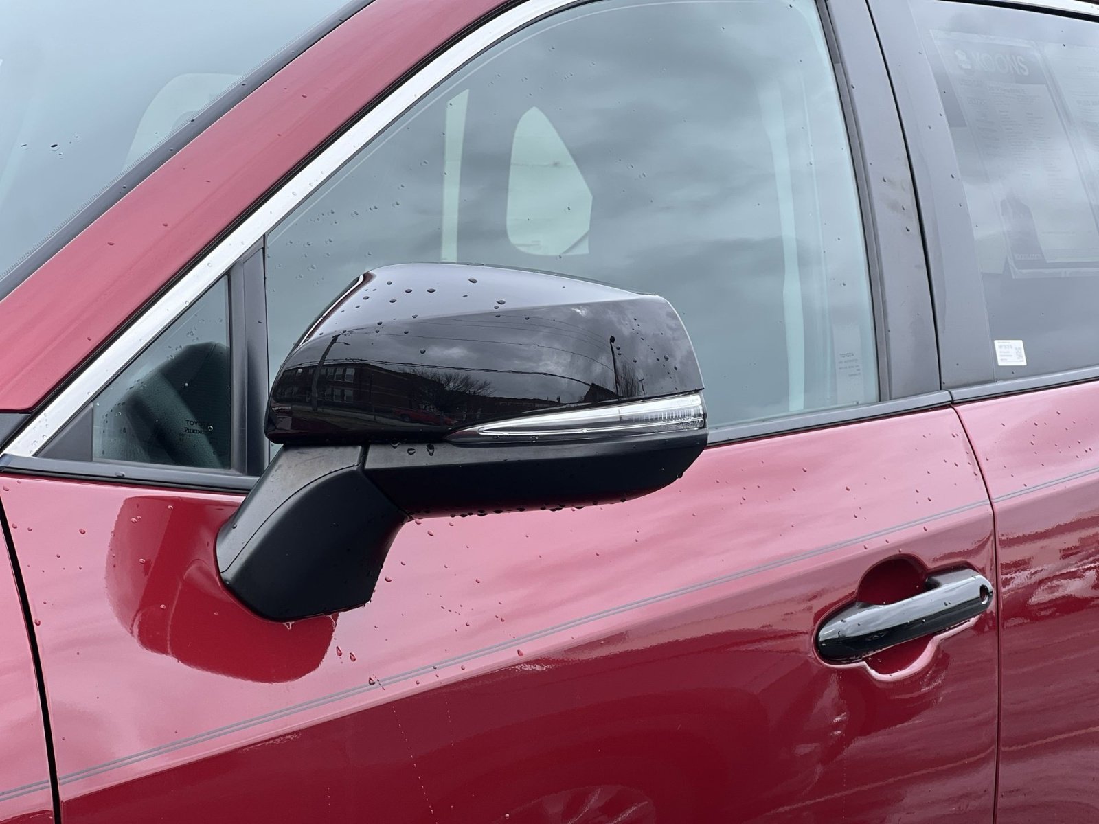 Used 2019 Toyota RAV4 LE w/ All Weather Liner Package image 29