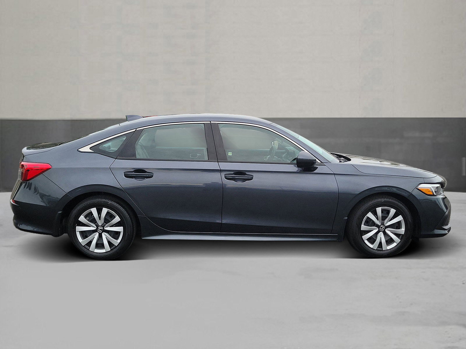 Used 2024 Honda Civic LX image 4