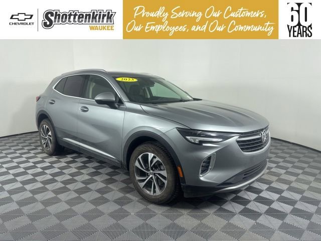 Used 2023 Buick Envision Essence image 1