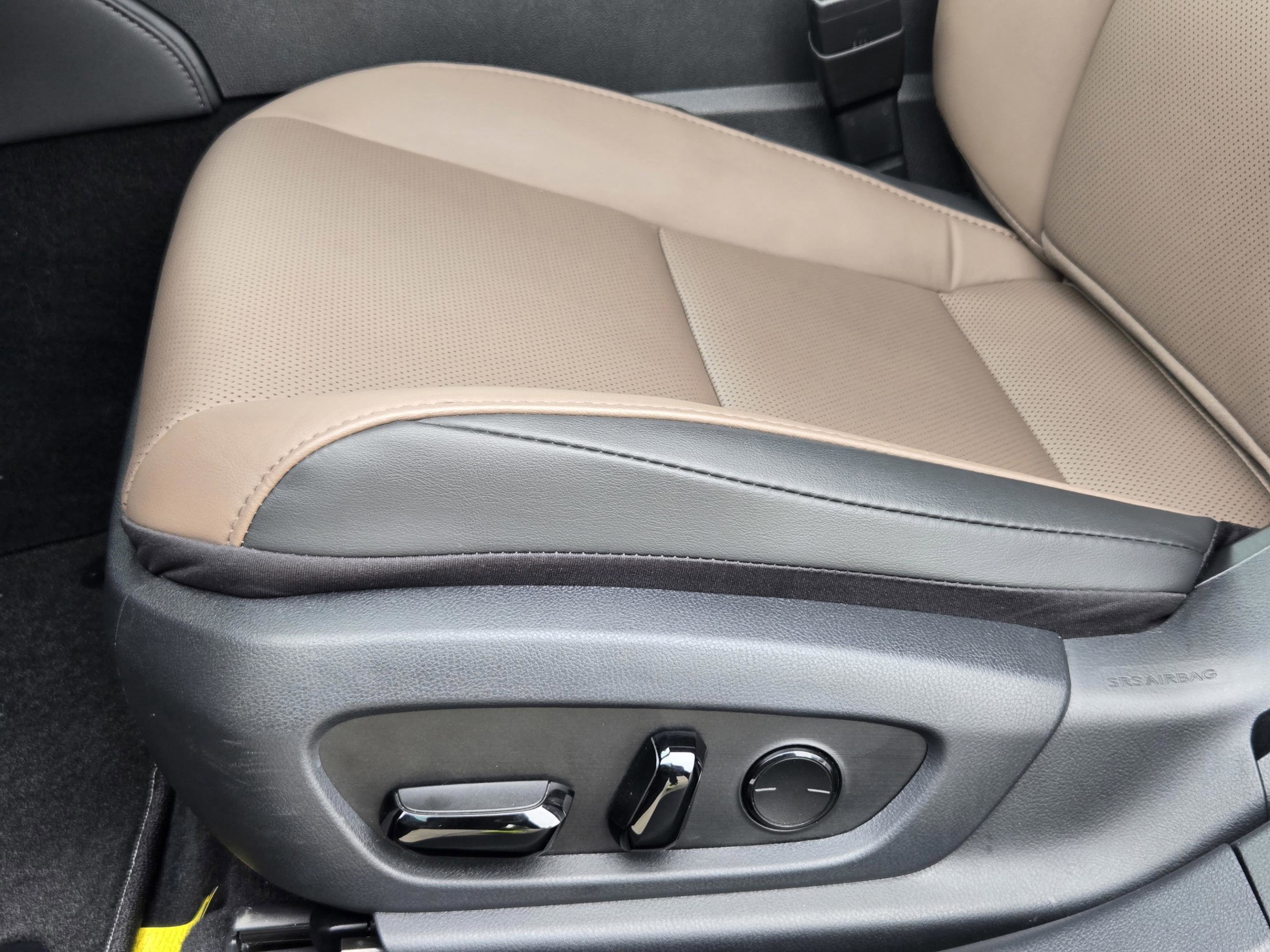 Certified 2025 Lexus ES 300h w/ Premium Package FWD image 24