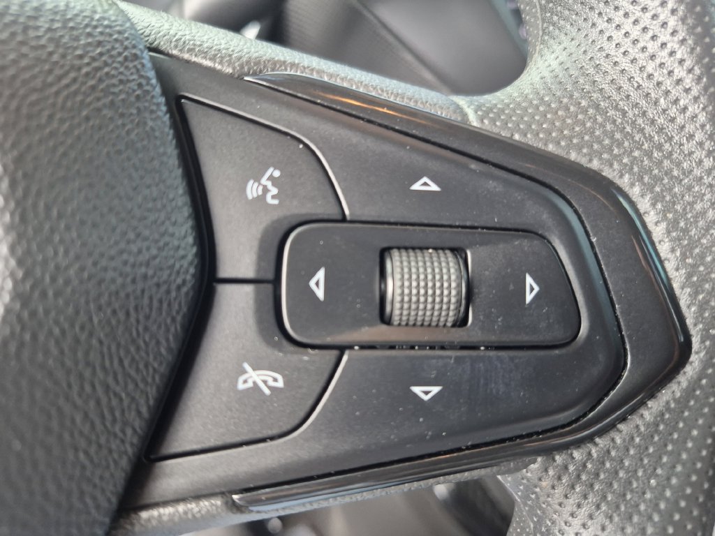Certified 2023 Chevrolet TrailBlazer LT FWD image 20