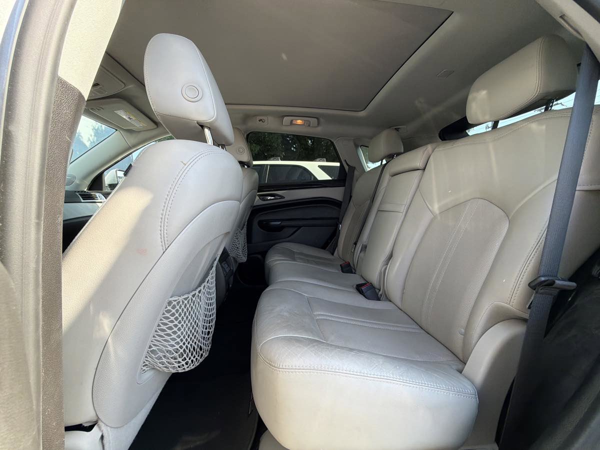 Used 2015 Cadillac SRX Performance w/ Driver Assist Package FWD image 7