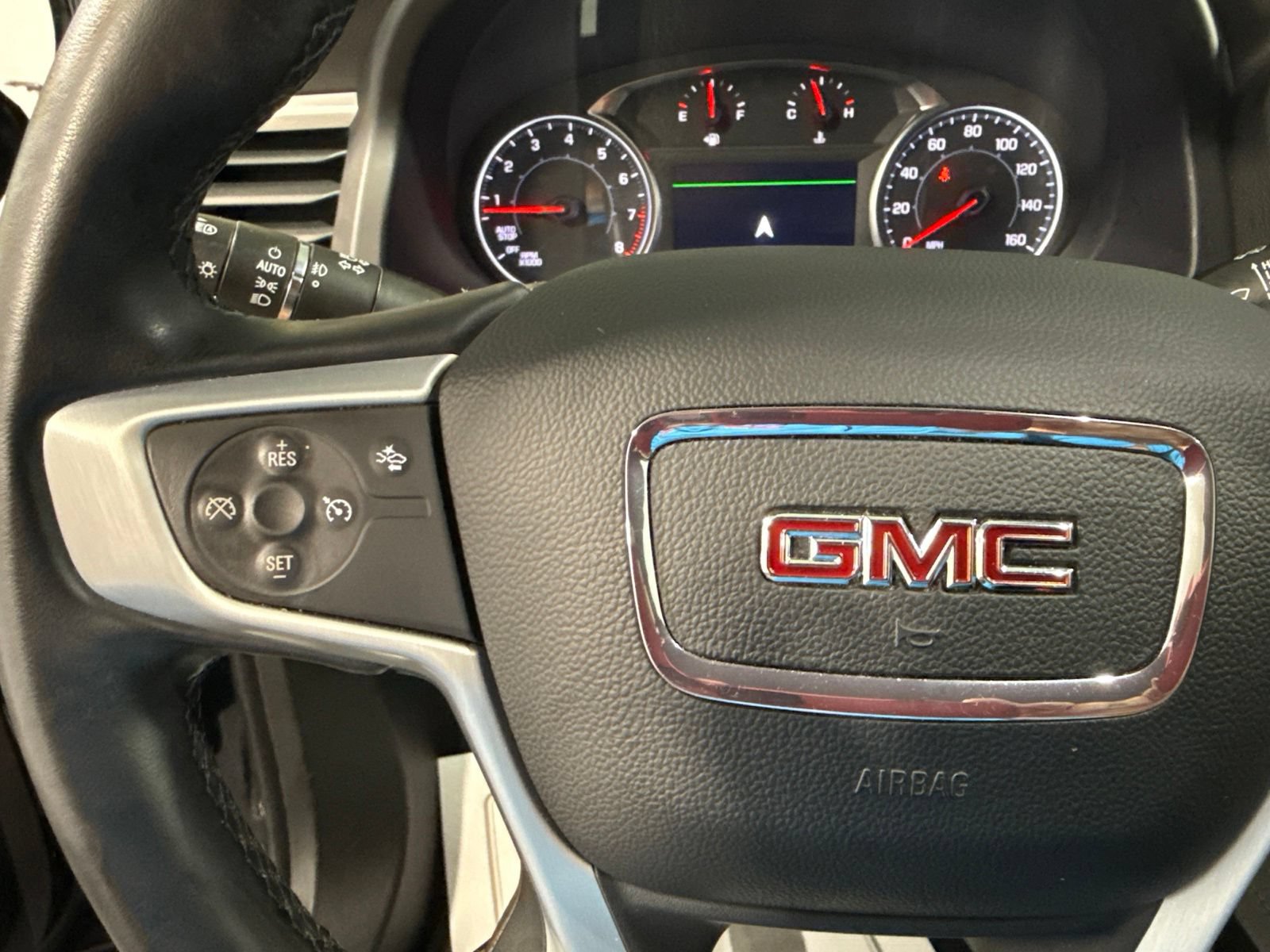 Used 2023 GMC Acadia SLT w/ Elevation Edition FWD image 36