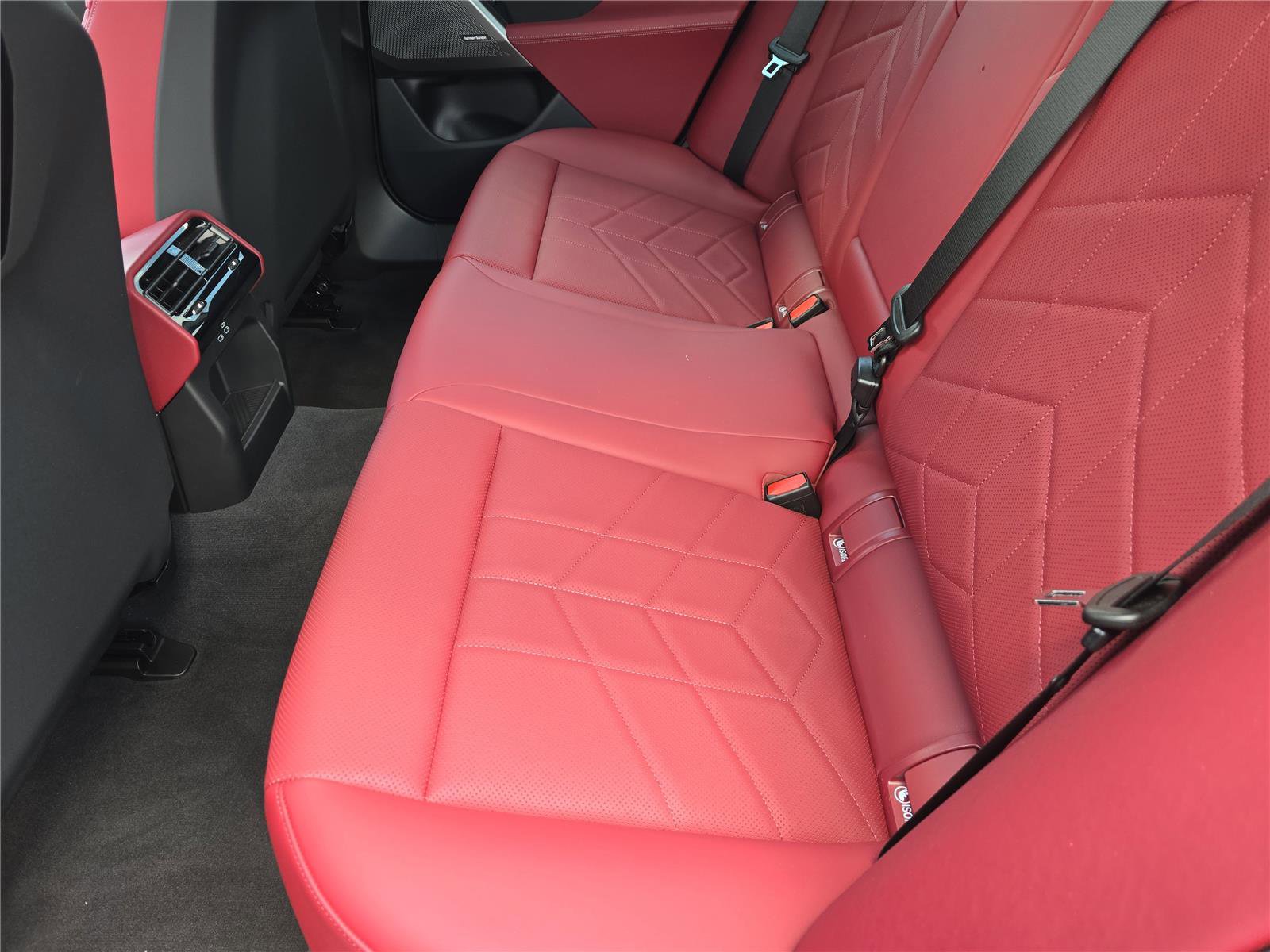 Used 2025 BMW 540i xDrive AWD/4WD image 15