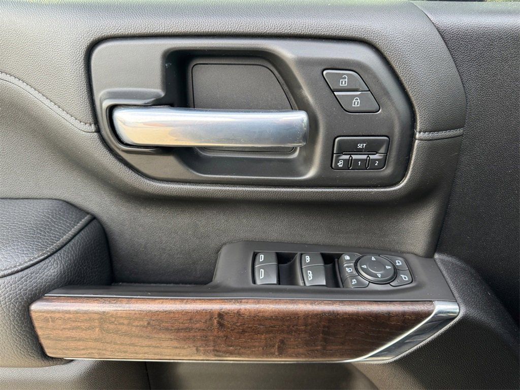 Used 2021 GMC Sierra 2500 Denali w/ Denali Ultimate Package image 20