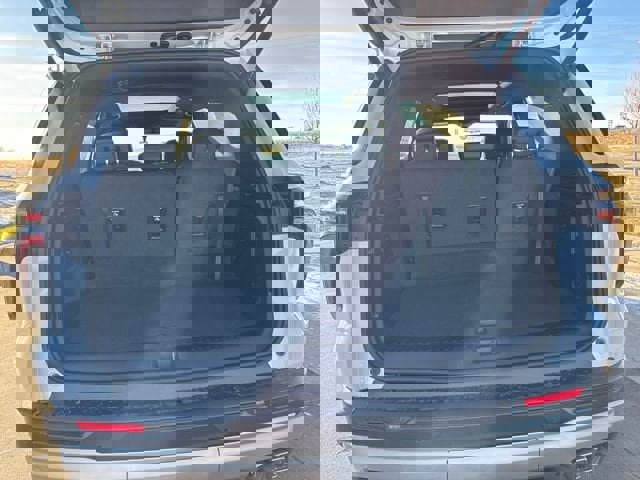 New 2026 Chevrolet Traverse Z71 w/ Driver Confidence Package image 27