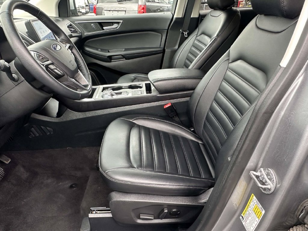 Used 2024 Ford Edge SEL AWD/4WD image 18