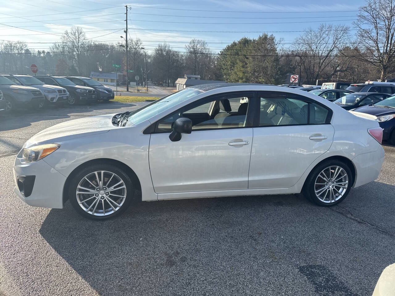 Used 2014 Subaru Impreza 2.0i image 5