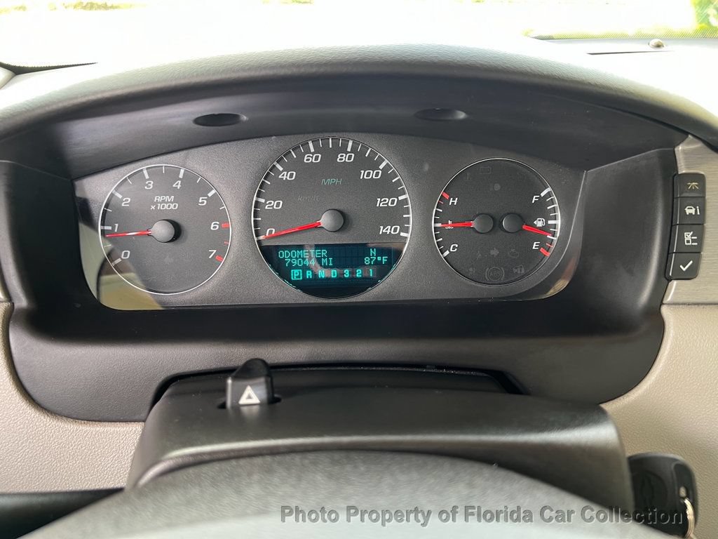 Used 2006 Chevrolet Impala LT FWD image 46